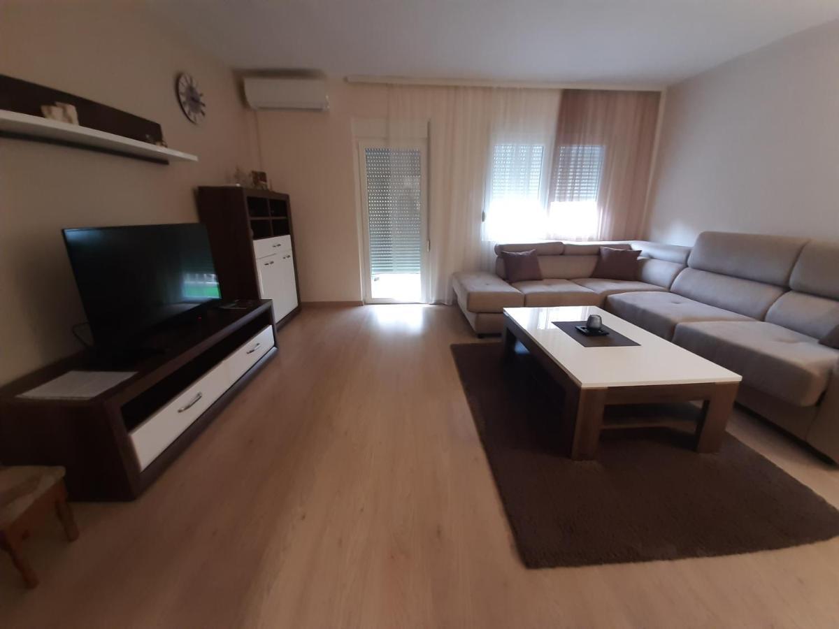 Apartment 081 Подгорица Экстерьер фото